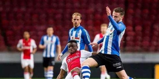 生于日本岩 生于日本岩