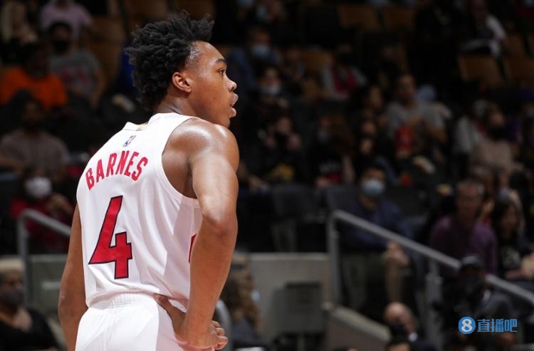 的射门为球 的射门为球